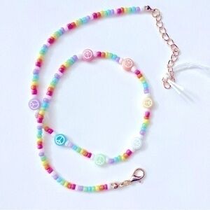 🍒 5/$25 🍒 Handmade Beaded Necklace with Peace Signs | A10